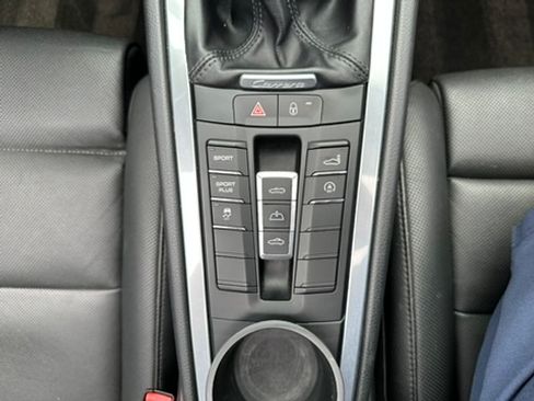 Used 2012 Porsche 911 Carrera RWD image 23