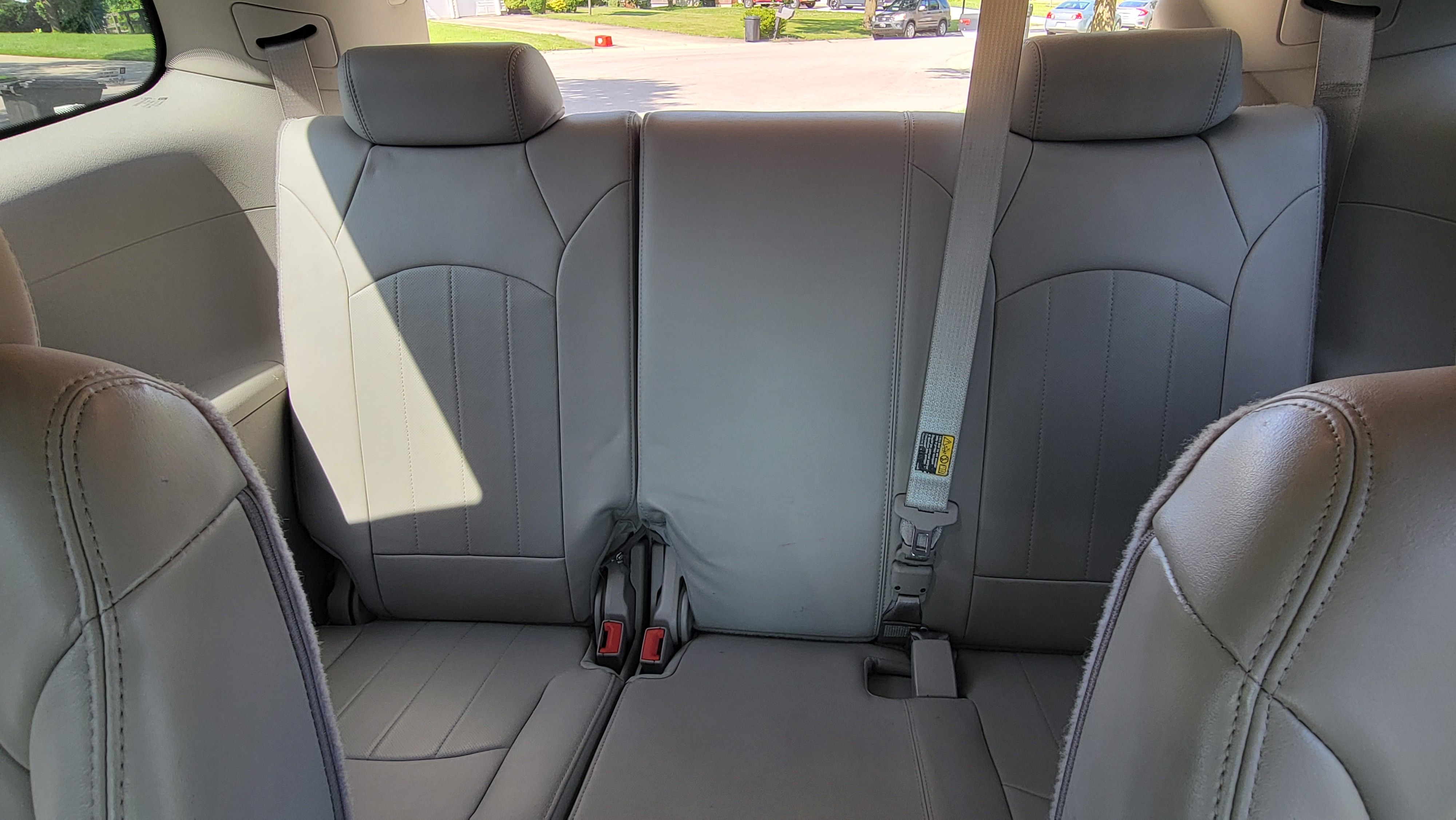 Used 2012 Buick Enclave Leather FWD image 12