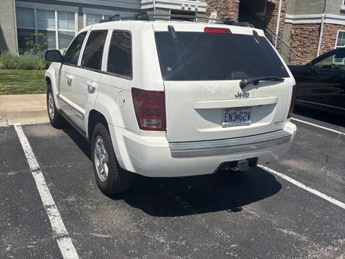 Used 2005 Jeep Grand Cherokee Limited AWD/4WD image 5