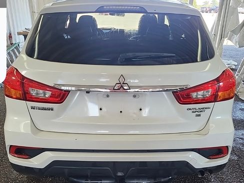 Used 2018 Mitsubishi Outlander Sport SE image 4