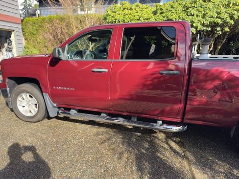 Used 2014 Chevrolet Silverado 1500 LT w/ LT Convenience Package image 10