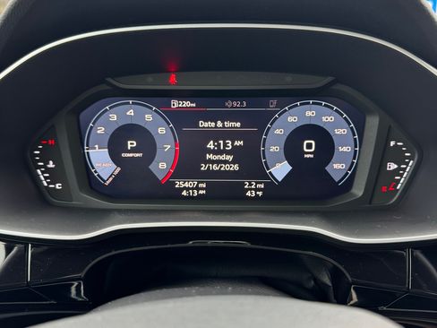 Used 2021 Audi Q3 2.0T Premium w/ Convenience Package image 8