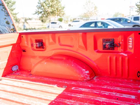 Used 2015 Ford F150 XLT w/ Equipment Group 302A Luxury image 12