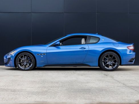 Used 2014 Maserati GranTurismo Sport image 8