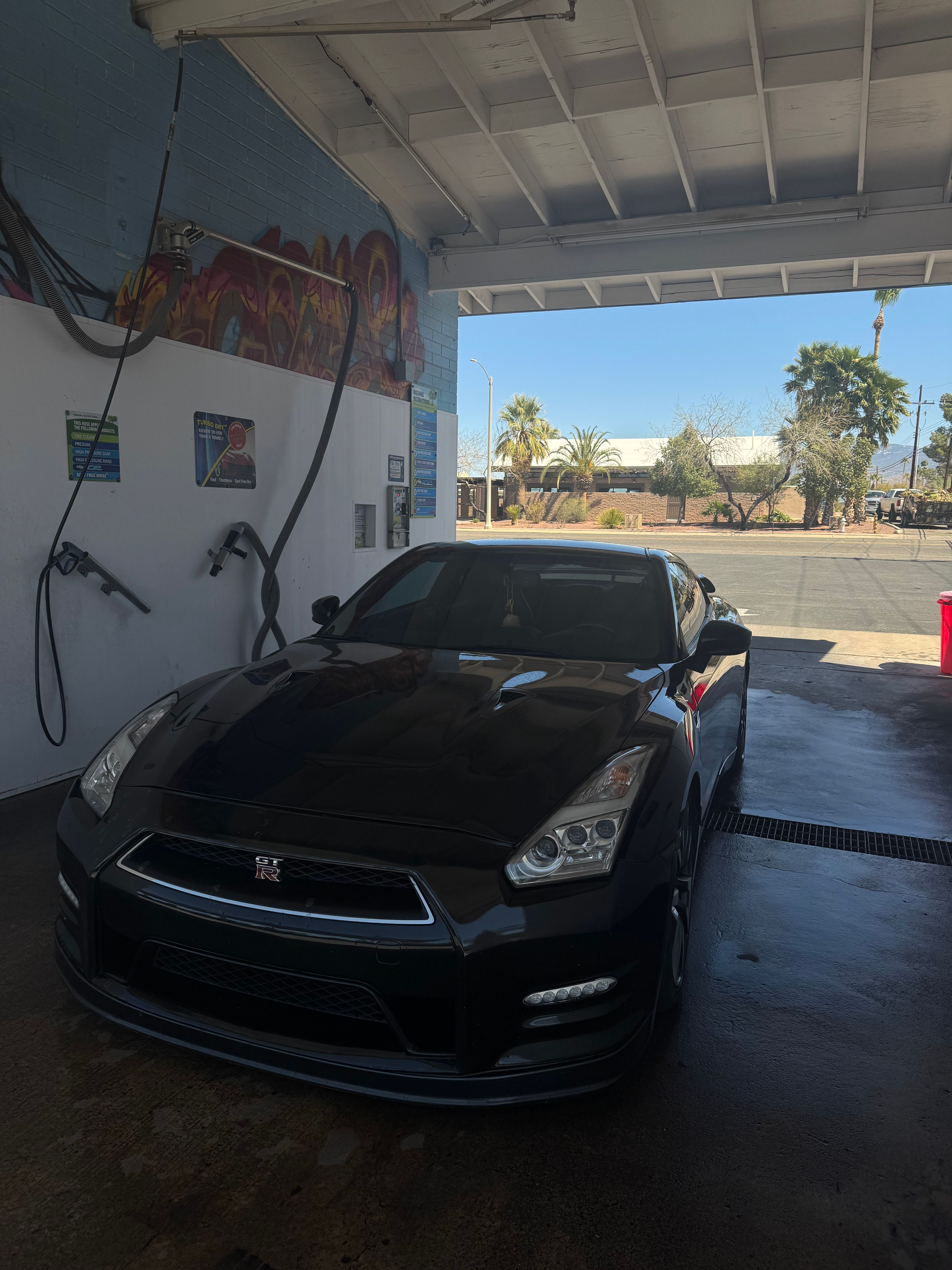Used 2014 Nissan GT-R Premium w/ Premium Interior Package AWD/4WD image 12