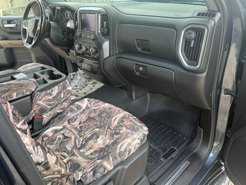 Used 2019 Chevrolet Silverado 1500 LT w/ All-Star Edition AWD/4WD image 6