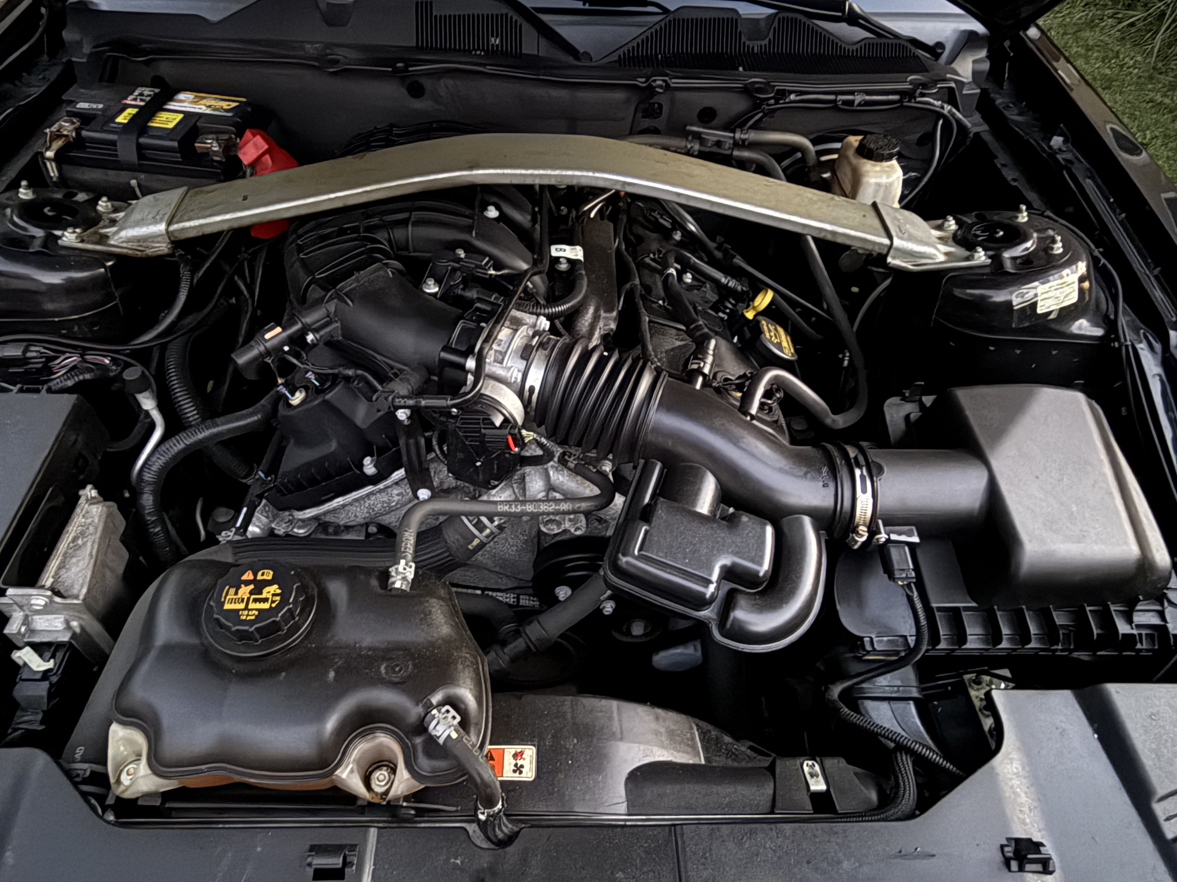 Used 2013 Ford Mustang Premium RWD image 10