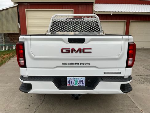 Used 2021 GMC Sierra 1500 Elevation w/ Preferred Package image 8