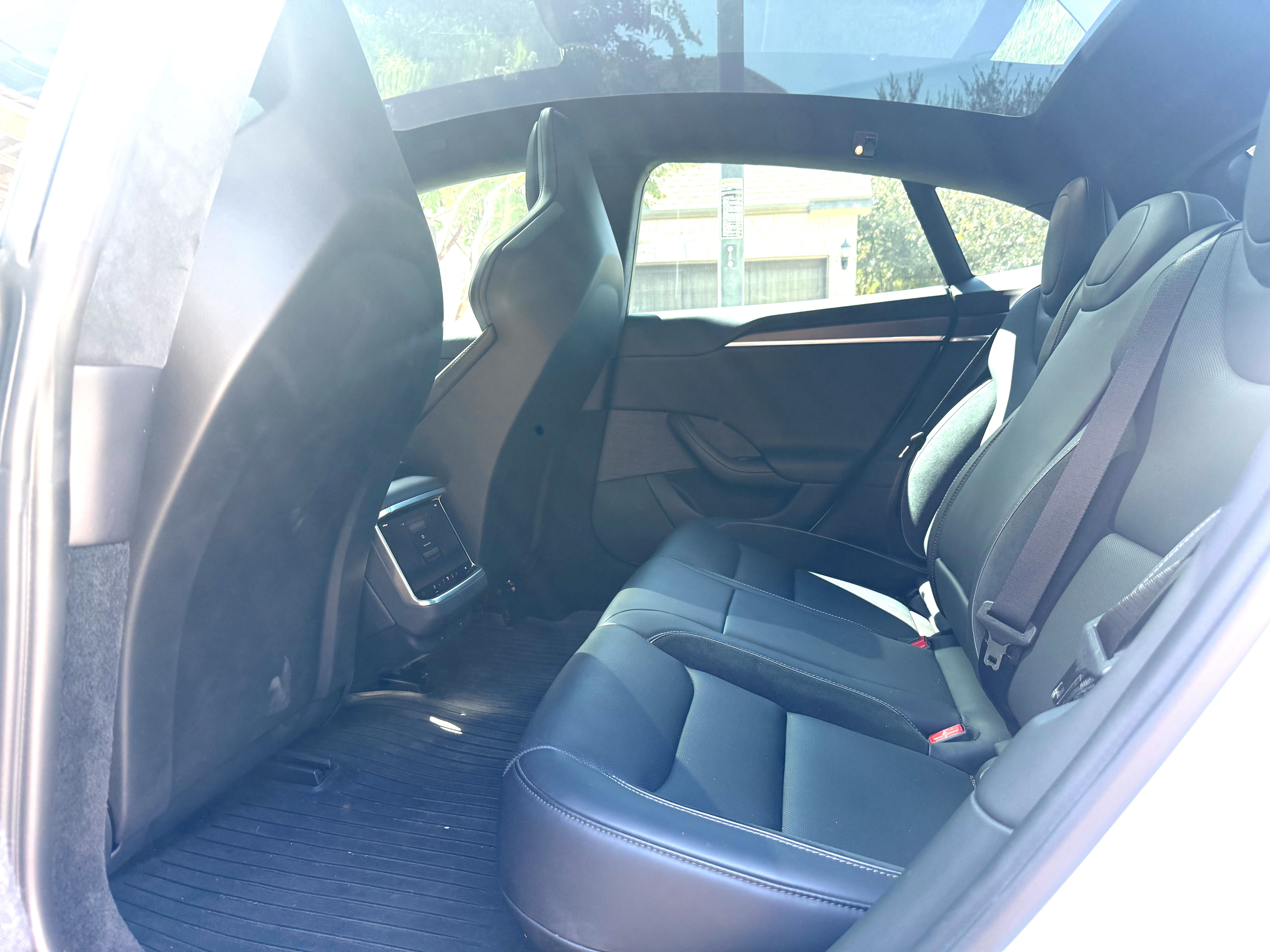 Used 2024 Tesla Model S Plaid AWD/4WD image 5