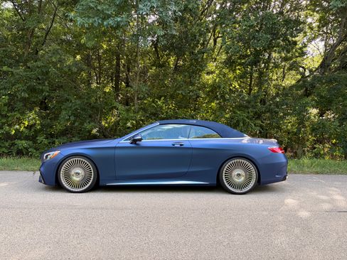 Used 2017 Mercedes-Benz S 550 Cabriolet image 4