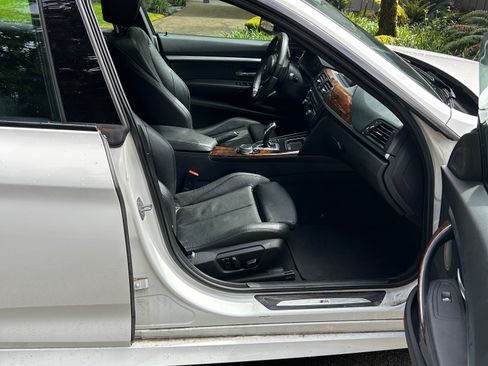 Used 2014 BMW 335i Gran Turismo xDrive image 8