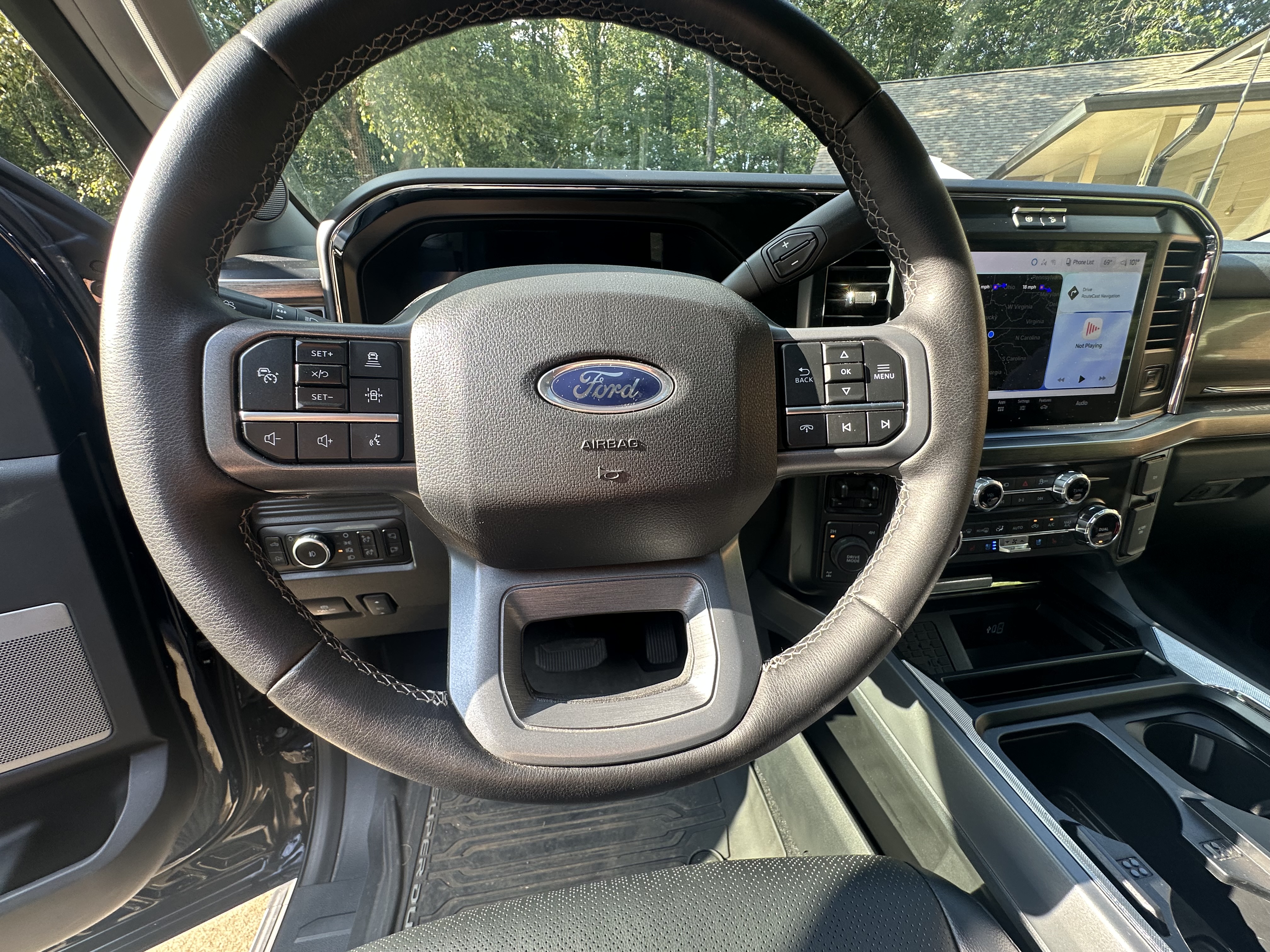 Used 2025 Ford F250 Lariat w/ Lariat Ultimate Package AWD/4WD image 15