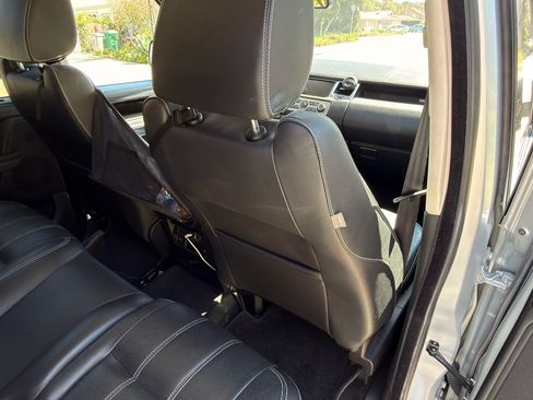 Used 2011 Land Rover Range Rover Sport HSE LUX image 9