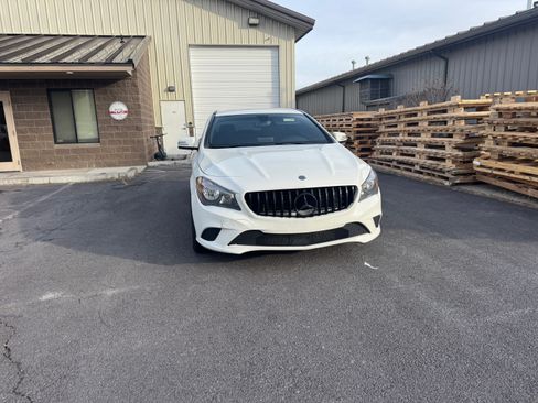 Used 2015 Mercedes-Benz CLA 250 image 2
