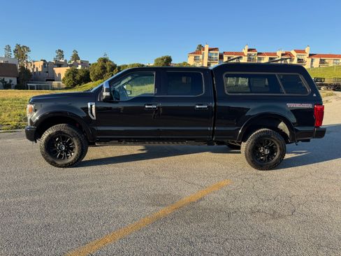Used 2020 Ford F250 Platinum w/ Tremor Off-Road Package image 1