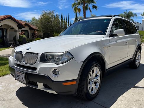 Used 2009 BMW X3 xDrive30i AWD/4WD image 2
