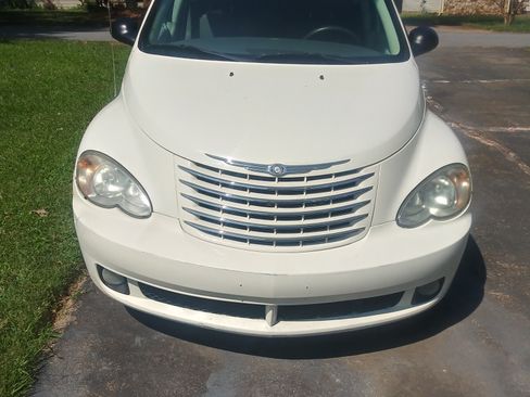 Used 2007 Chrysler PT Cruiser Limited image 1