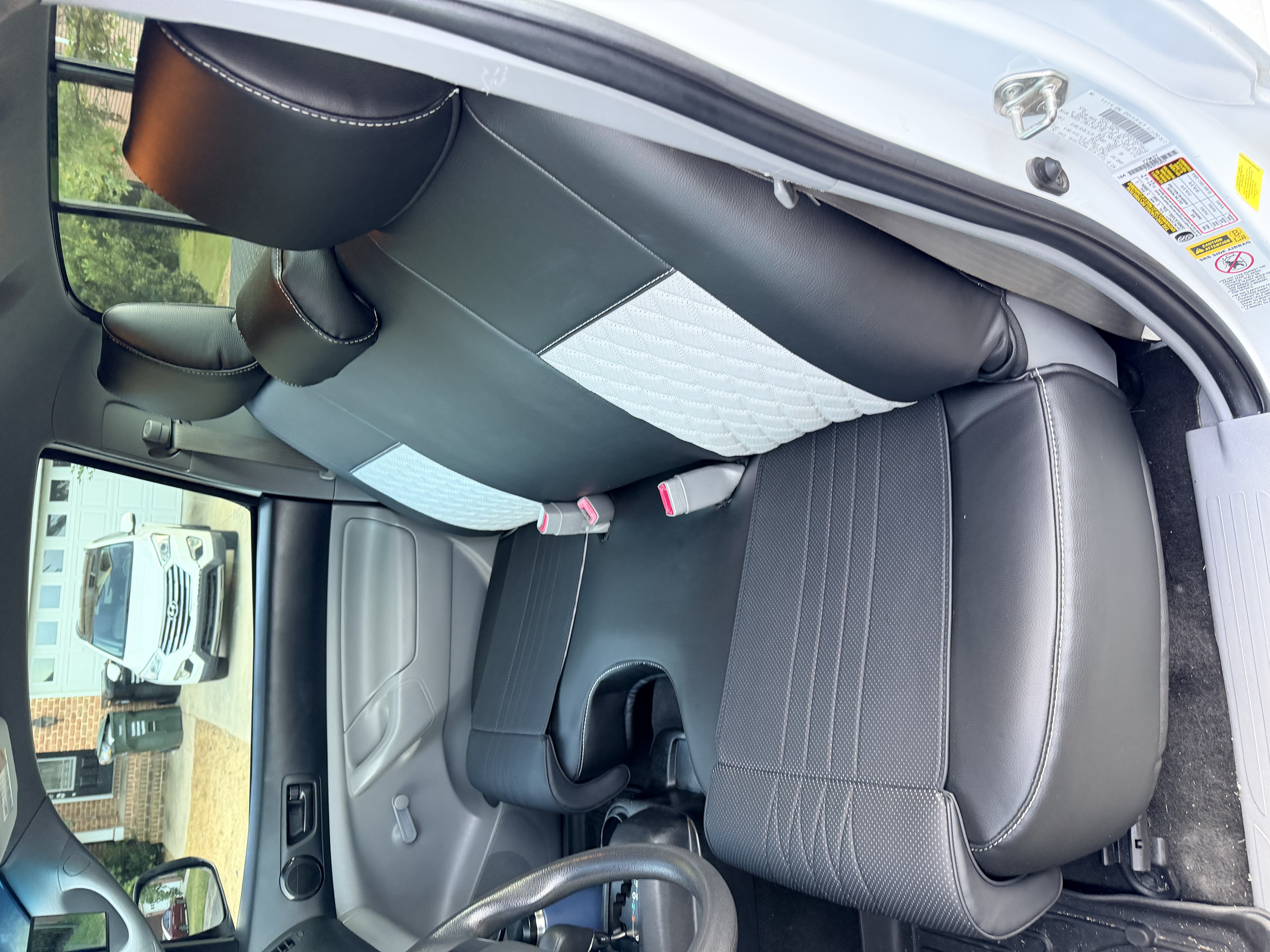 Used 2014 Toyota Tacoma 2WD Regular Cab image 5
