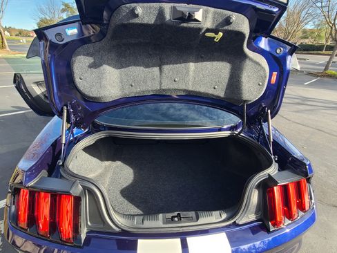 Used 2018 Ford Mustang Shelby GT350 w/ Electronics Package image 25