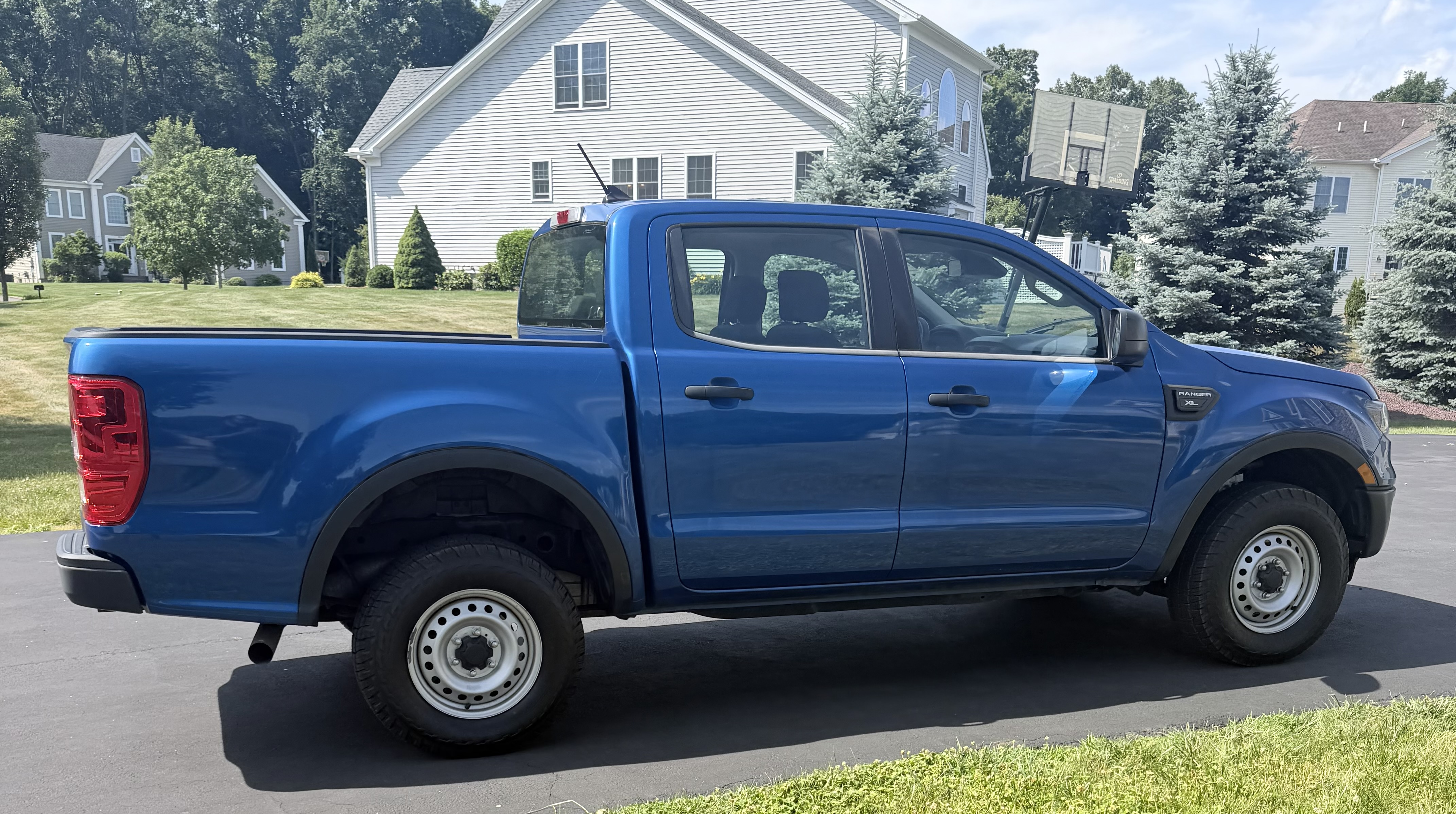 Used 2019 Ford Ranger XL w/ Bed Utility Package RWD image 4