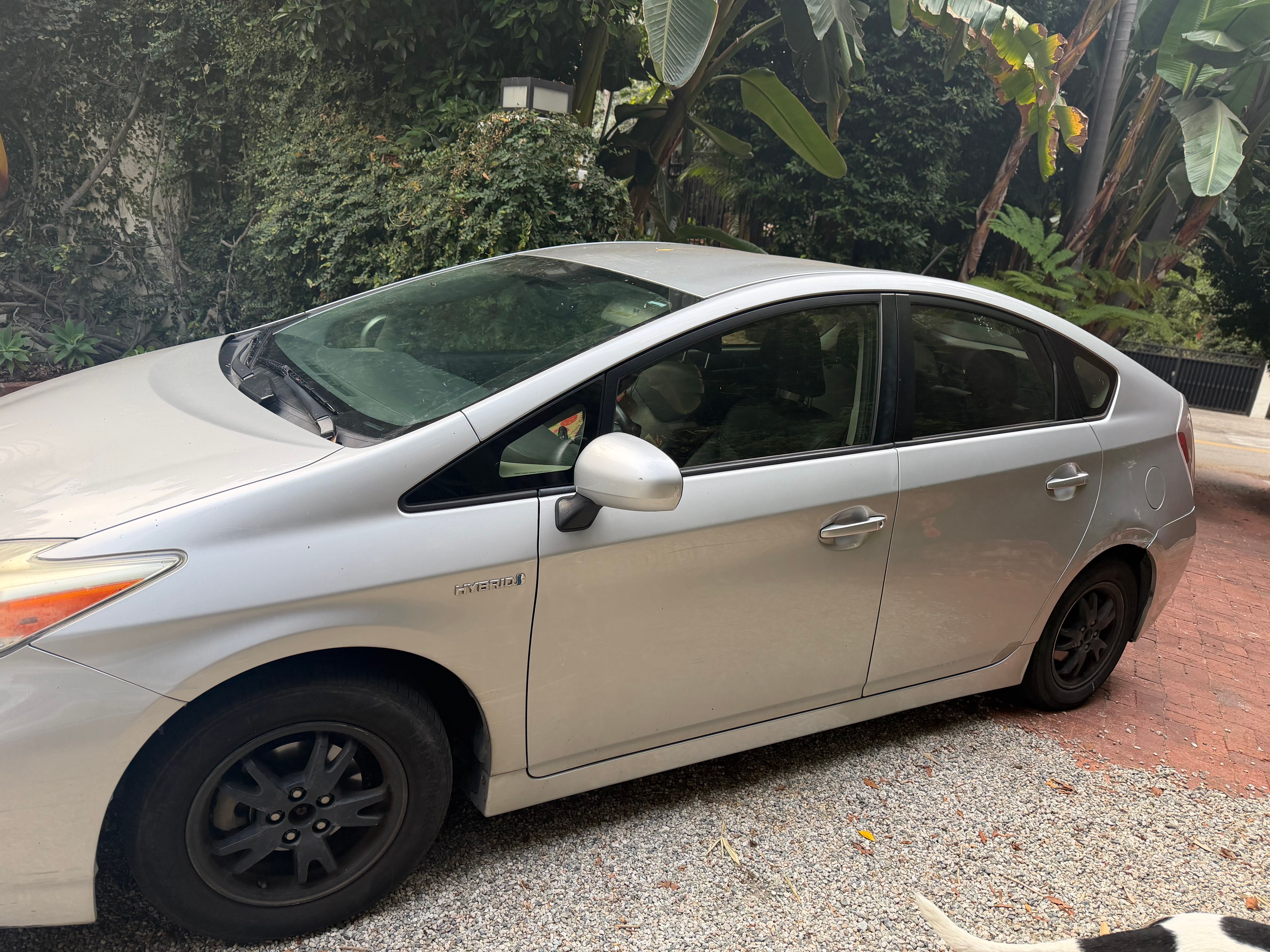 Used 2012 Toyota Prius Four FWD image 1