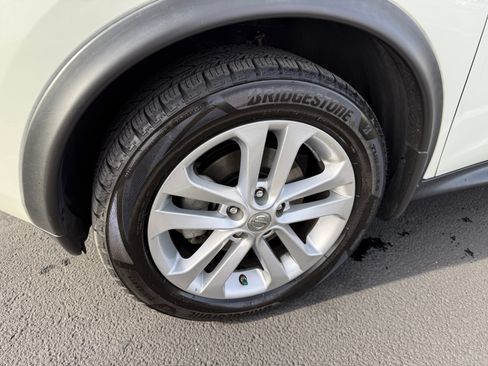 Used 2011 Nissan Juke SV image 13