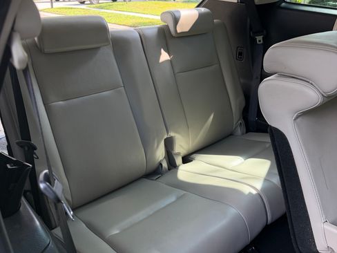 Used 2011 MAZDA CX-9 Touring FWD image 18