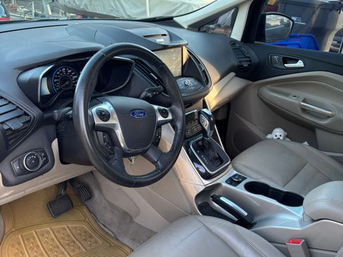 Used 2015 Ford C-MAX Energi SEL image 19
