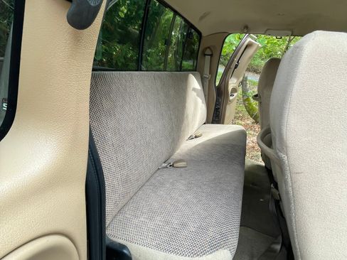 Used 2001 Dodge Ram 2500 Truck 4x4 Quad Cab image 16