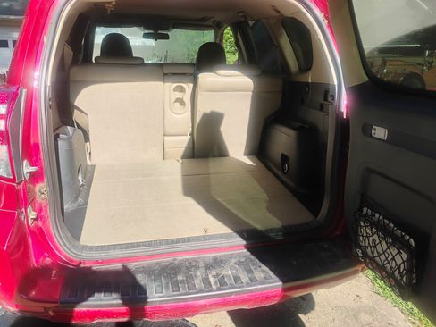 Used 2009 Toyota RAV4 Limited AWD/4WD image 12