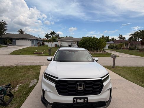 Used 2024 Honda Pilot EX-L image 5