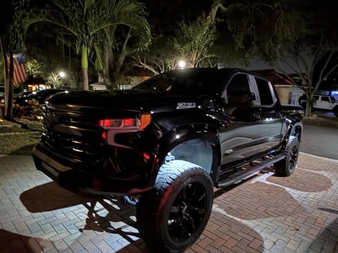 Used 2023 Chevrolet Silverado 1500 RST w/ All Star Edition Plus image 2