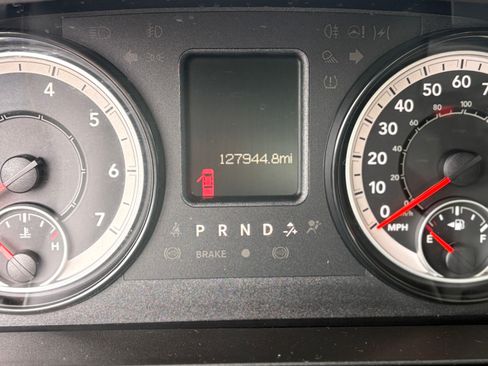 Used 2019 RAM 1500 Tradesman w/ Power & Remote Entry Group image 14