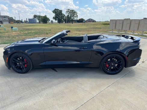 Used 2023 Chevrolet Camaro SS RWD image 4