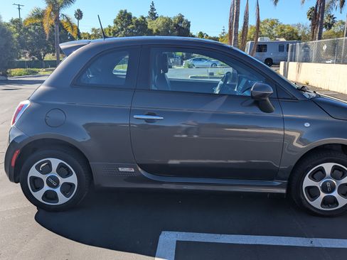 Used 2017 FIAT 500 e image 5