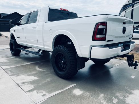 Used 2021 RAM 2500 Laramie image 9