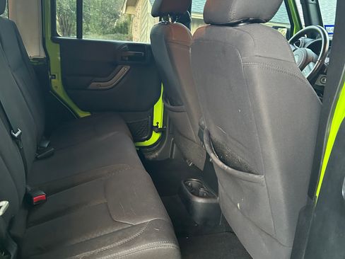 Used 2013 Jeep Wrangler Unlimited Sport image 10