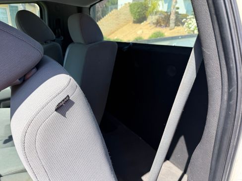 Used 2013 Ford F150 XL w/ Mid Equipment Group RWD image 9
