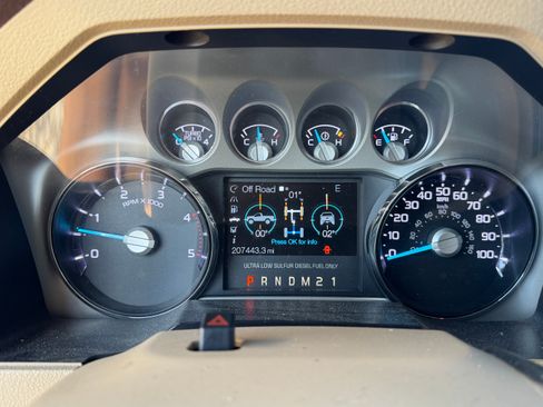 Used 2012 Ford F250 King Ranch w/ King Ranch w/Chrome Pkg AWD/4WD image 11