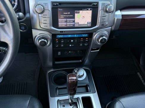 Used 2018 Toyota 4Runner Limited image 15