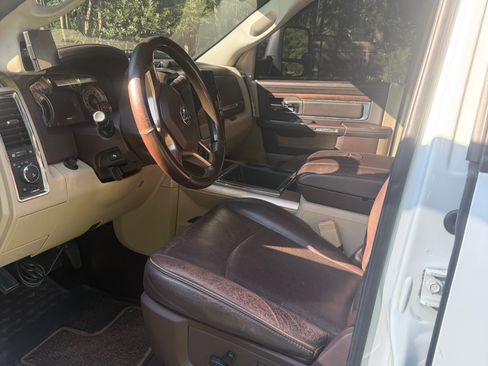 Used 2014 RAM 2500 Longhorn AWD/4WD image 8