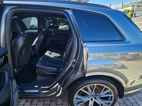 Used 2019 Audi Q7 3.0T Prestige w/ Prestige Package image 13