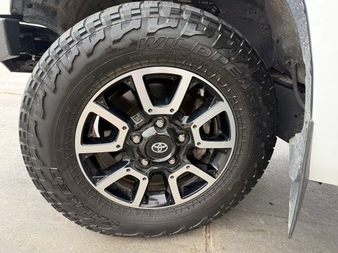 Used 2020 Toyota Tundra SR5 w/ TRD Off-Road Package image 5