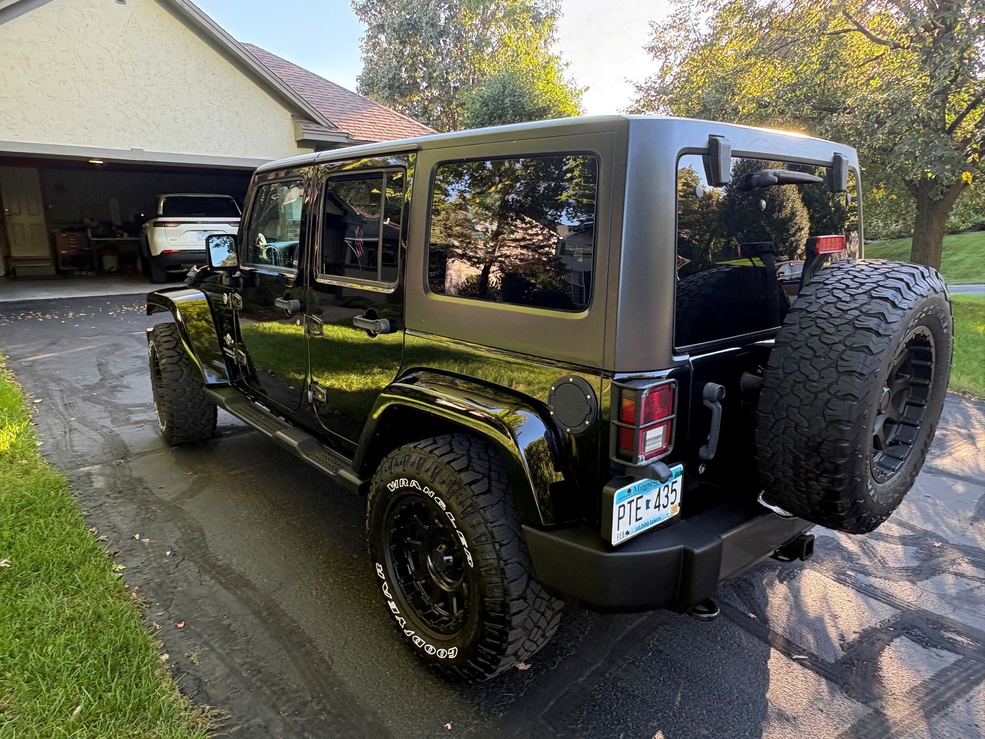 Used 2014 Jeep Wrangler Unlimited Sport AWD/4WD image 5