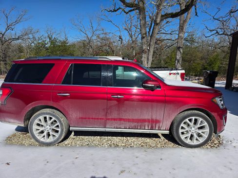 Used 2019 Ford Expedition Limited w/ Equipment Group 302A image 5