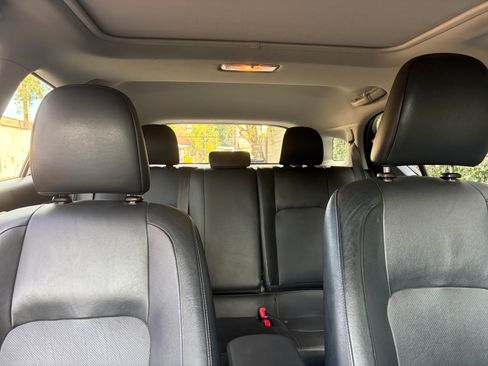 Used 2012 Lexus CT 200h Premium w/ Leather Pkg image 18