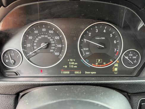 Used 2013 BMW 328i xDrive Sedan AWD/4WD image 10