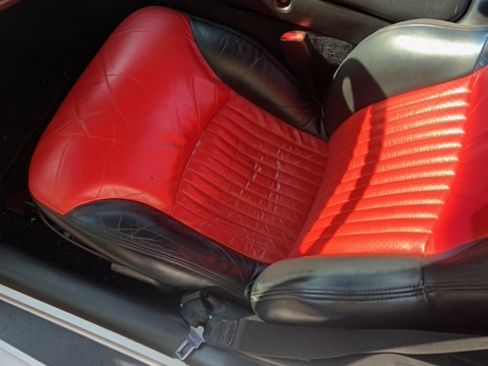 Used 2001 Chevrolet Corvette Z06 w/ Memory Pkg image 2