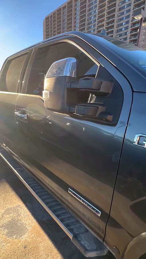 Used 2018 Ford F150 Lariat w/ Equipment Group 502A Luxury AWD/4WD image 18
