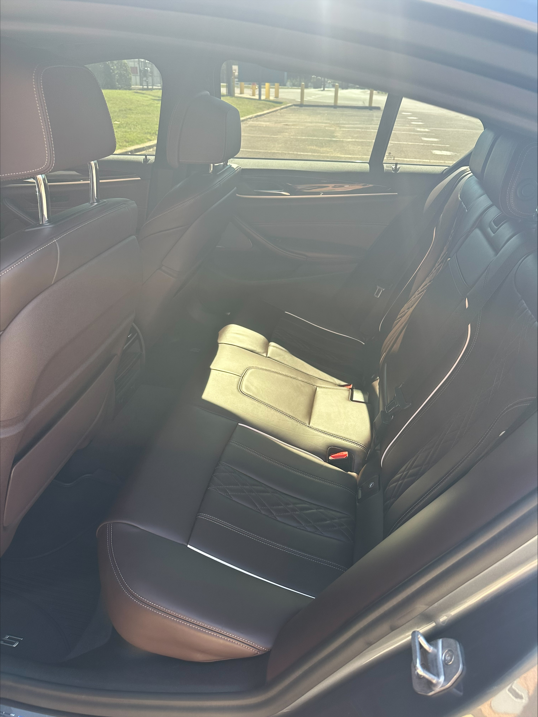 Used 2018 BMW M550i xDrive AWD/4WD image 10